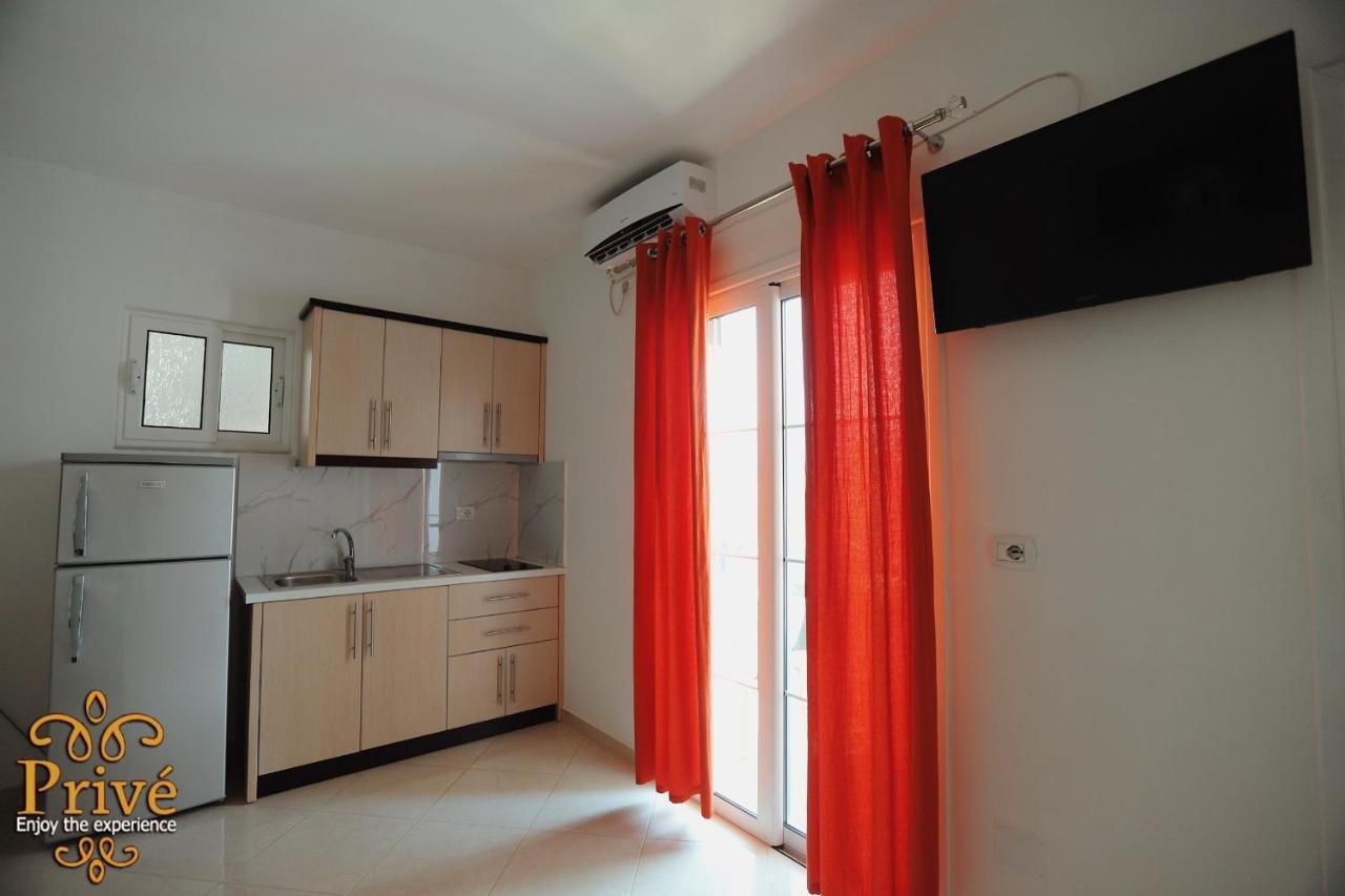Privé Hotel&Apartment Ksamil Esterno foto