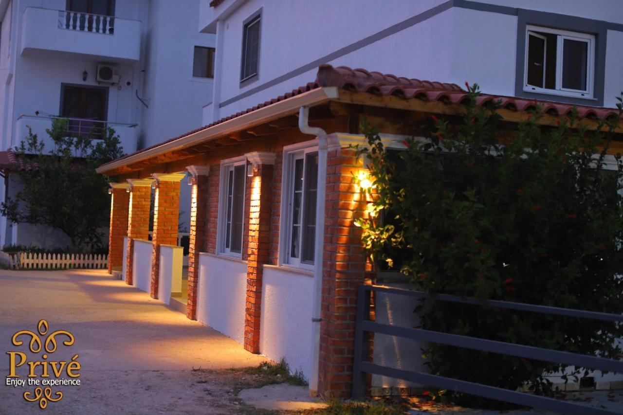 Privé Hotel&Apartment Ksamil Esterno foto
