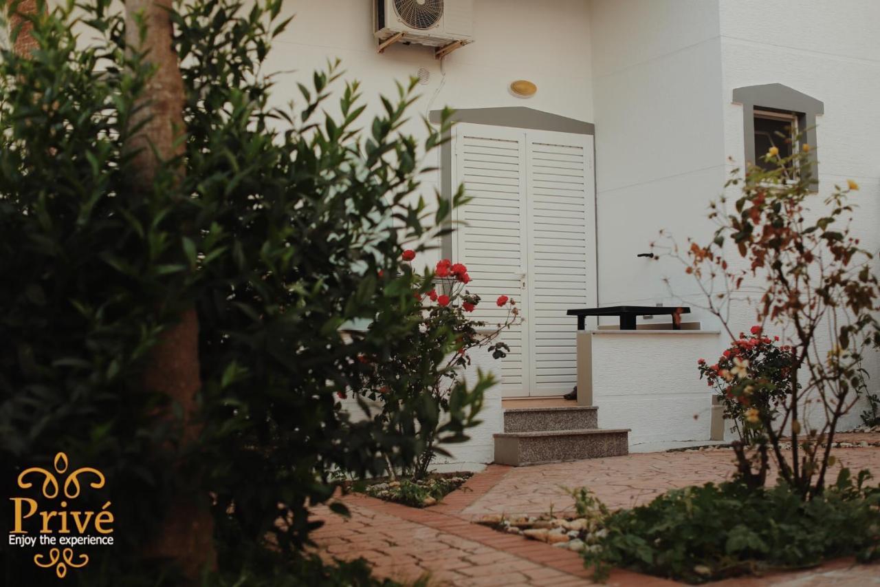 Privé Hotel&Apartment Ksamil Esterno foto