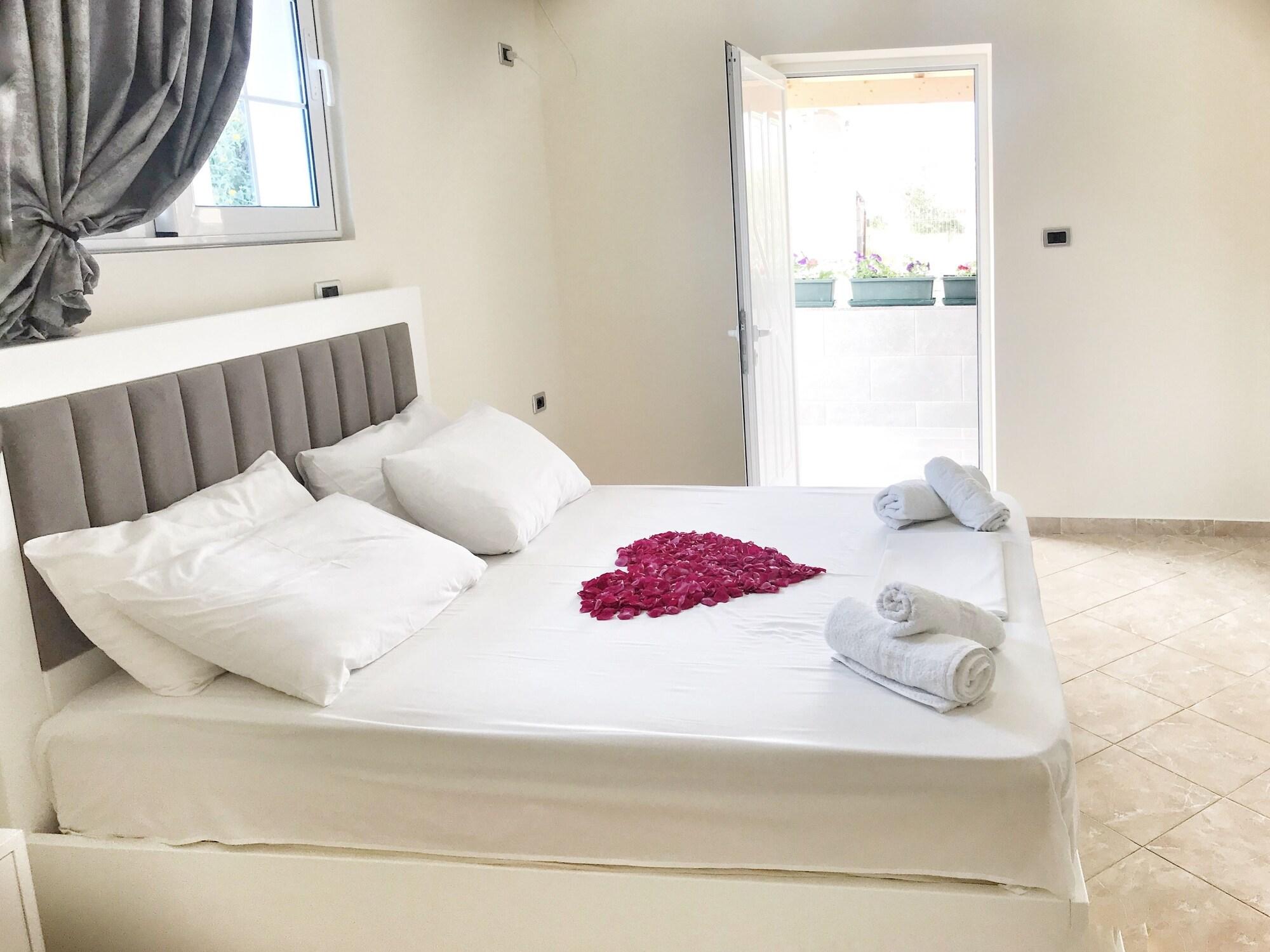 Privé Hotel&Apartment Ksamil Esterno foto