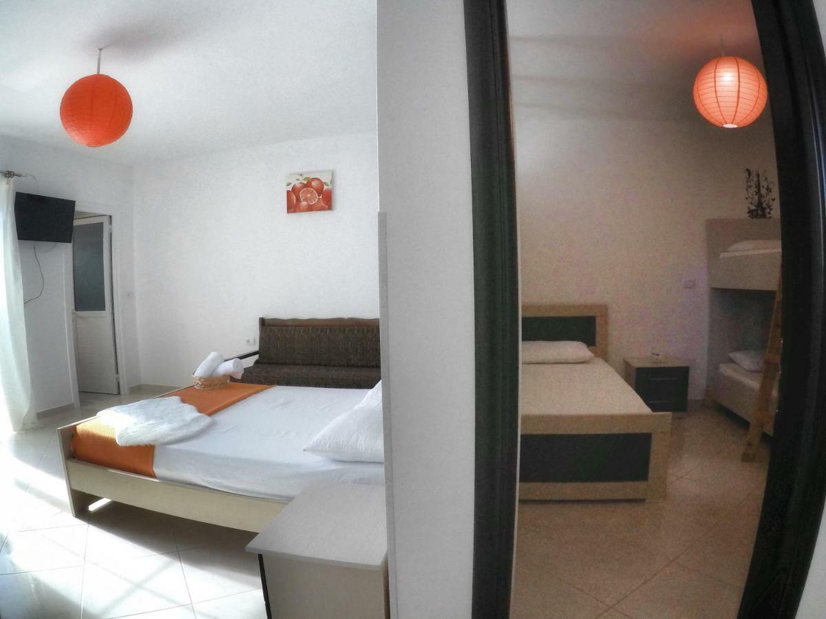 Privé Hotel&Apartment Ksamil Esterno foto